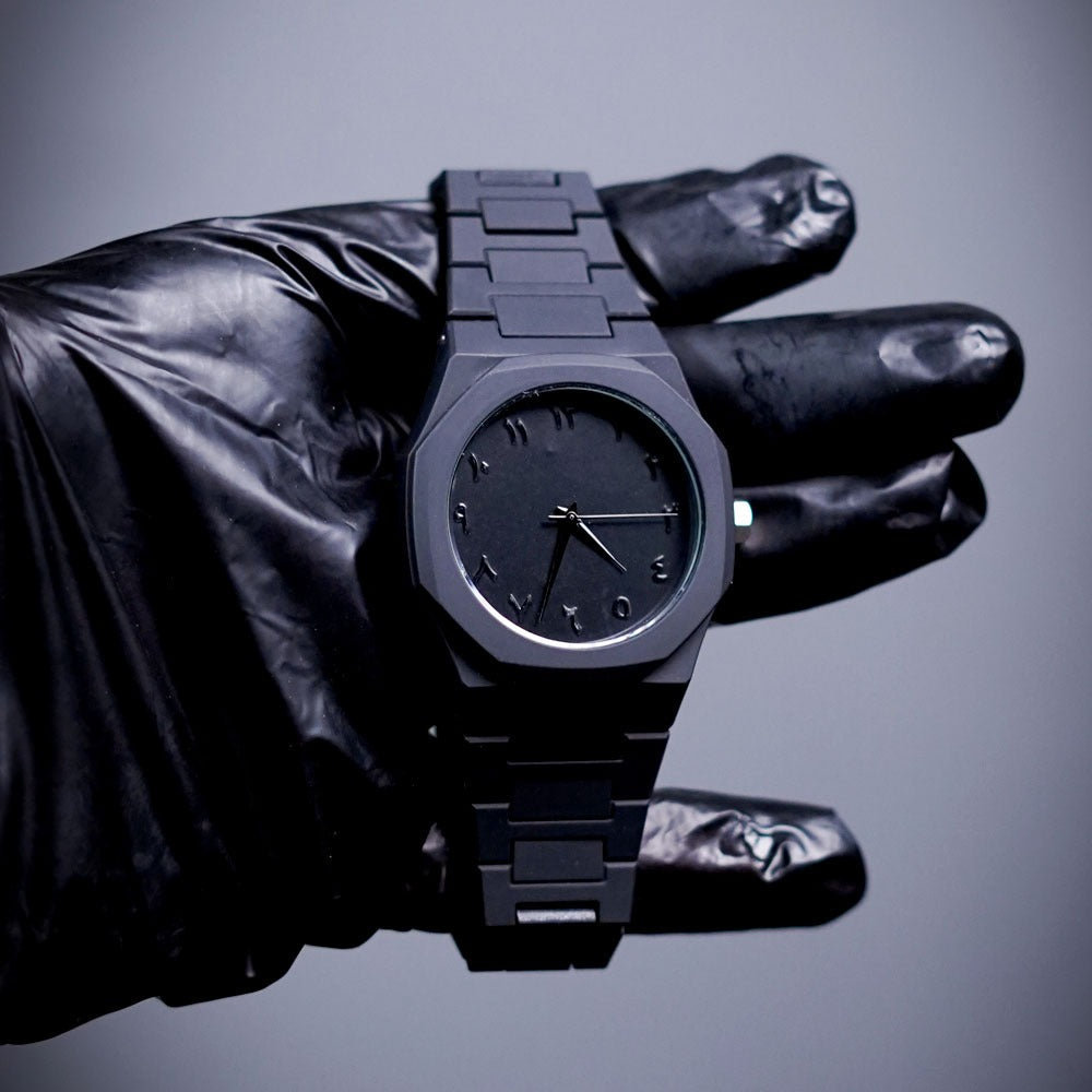 Black Arabic Aura Watch – All‑Black Arabic Numeral Dial Men’s Quartz Timepiece